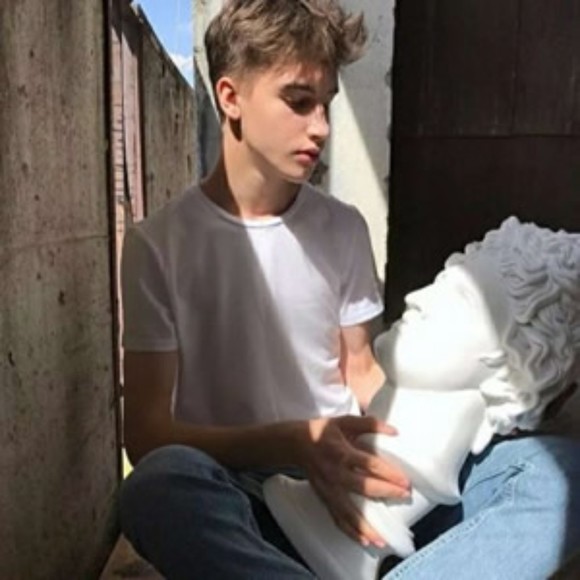 Meet your Posher, Ngọc hà - Picture 1 of 1